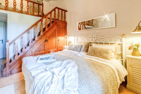 Finca de 8 dormitorios en venta en Sitges, Barcelona, Cataluña, Spain № 8778 - foto 20