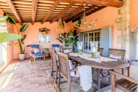 Finca de 8 dormitorios en venta en Sitges, Barcelona, Cataluña, Spain № 8778 - foto 11