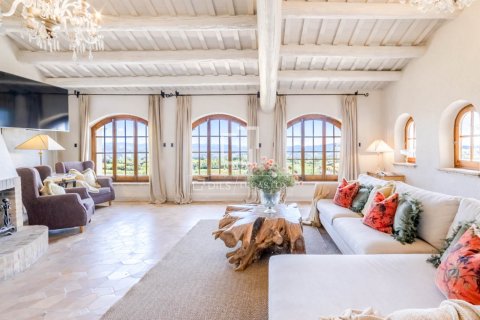 Finca de 8 dormitorios en venta en Sitges, Barcelona, Cataluña, Spain № 8778