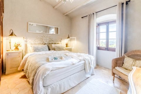 Finca de 8 dormitorios en venta en Sitges, Barcelona, Cataluña, Spain № 8778 - foto 27