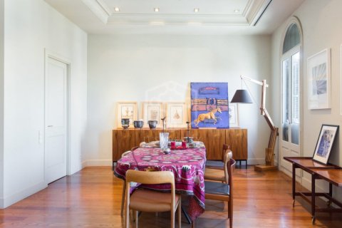 Купить квартиру в Барселона, Испания с 4 спальни, 210м², № 7596 - фото 8