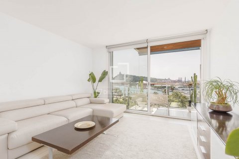Ático de 1 dormitorio en venta en Barcelona, Cataluña, Spain № 8758 - foto 4