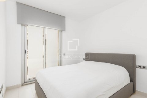 Ático de 1 dormitorio en venta en Barcelona, Cataluña, Spain № 8758 - foto 20