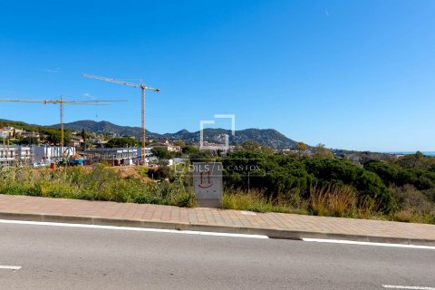 Parcela en venta en Premia De Dalt, Barcelona, Cataluña, Spain № 8759 - foto 11