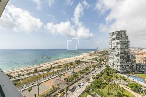 Apartamento de 2 dormitorios en venta en Barcelona, Cataluña, Spain № 8751 - foto 4