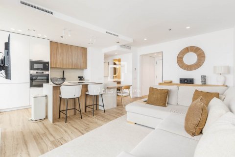 Apartamento de 2 dormitorios en venta en Barcelona, Cataluña, Spain № 8751 - foto 3