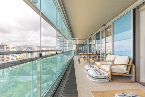 Apartamento de 2 dormitorios en venta en Barcelona, Cataluña, Spain № 8751 - foto 15