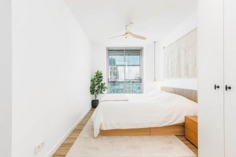 Apartamento de 2 dormitorios en venta en Barcelona, Cataluña, Spain № 8751 - foto 11