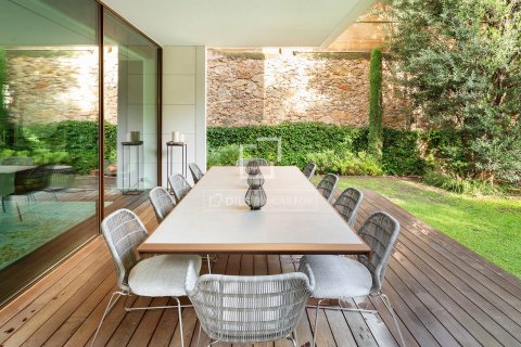 Villa de 6 dormitorios en venta en Barcelona, Cataluña, Spain № 8755 - foto 6