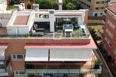 Ático de 4 dormitorios en venta en Sitges, Barcelona, Cataluña, Spain № 8757