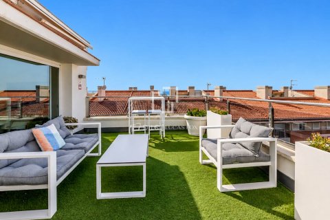 Ático de 4 dormitorios en venta en Sitges, Barcelona, Cataluña, Spain № 8757 - foto 15