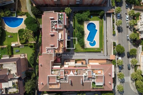 Ático de 4 dormitorios en venta en Sitges, Barcelona, Cataluña, Spain № 8757 - foto 7