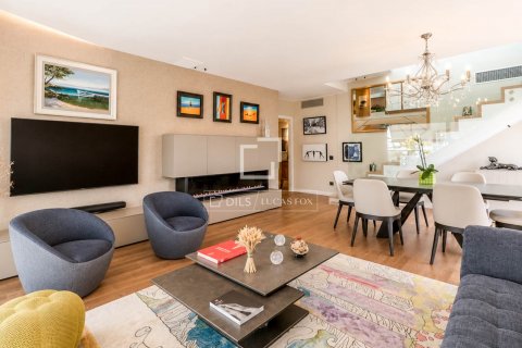 Ático de 4 dormitorios en venta en Sitges, Barcelona, Cataluña, Spain № 8757 - foto 6