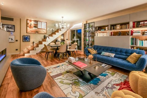 Ático de 4 dormitorios en venta en Sitges, Barcelona, Cataluña, Spain № 8757 - foto 5