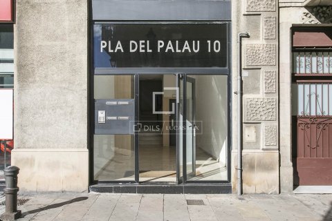 Apartamento de 2 dormitorios en venta en Barcelona, Cataluña, Spain № 8754 - foto 30