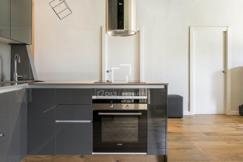 Apartamento de 2 dormitorios en venta en Barcelona, Cataluña, Spain № 8754 - foto 20
