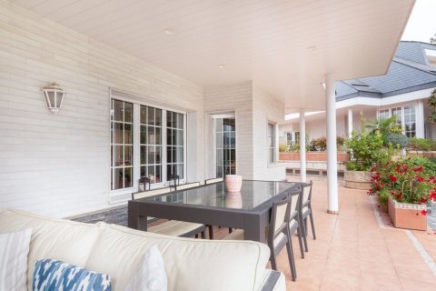 6 bedrooms house for sale in Sant Cugat Del Valles, Barcelona, Catalonia, Spain № 1432 - photo 12
