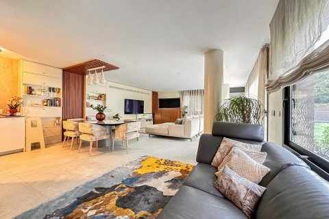 4 bedrooms house for sale in Sant Cugat Del Valles, Barcelona, Catalonia, Spain № 1434 - photo 10