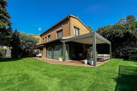 4 bedrooms house for sale in Sant Cugat Del Valles, Barcelona, Catalonia, Spain № 1434 - photo 3