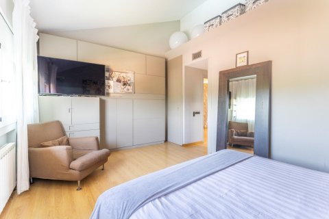 Сasa de 6 dormitorios en venta en Sant Cugat del Vallès, Barcelona, Cataluña, Spain № 1431 - foto 20