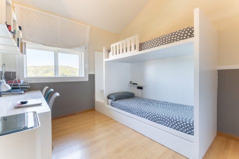 Сasa de 6 dormitorios en venta en Sant Cugat del Vallès, Barcelona, Cataluña, Spain № 1431 - foto 24