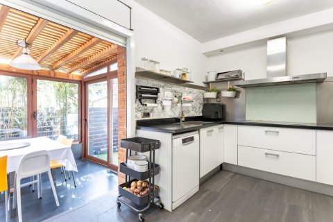 Сasa de 6 dormitorios en venta en Sant Cugat del Vallès, Barcelona, Cataluña, Spain № 1431 - foto 14