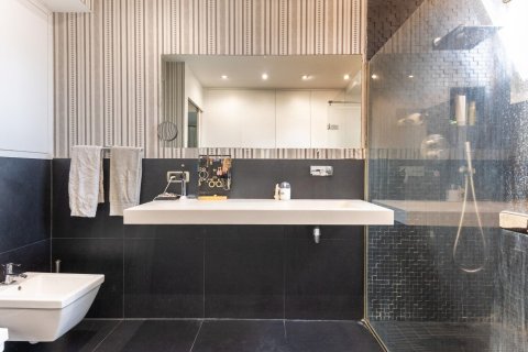 Сasa de 6 dormitorios en venta en Sant Cugat del Vallès, Barcelona, Cataluña, Spain № 1431 - foto 21