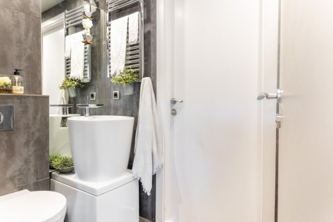 Сasa de 6 dormitorios en venta en Sant Cugat del Vallès, Barcelona, Cataluña, Spain № 1431 - foto 13