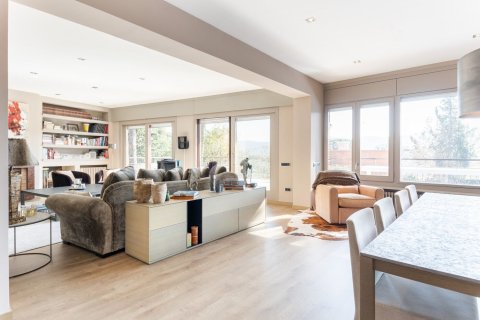 Сasa de 6 dormitorios en venta en Sant Cugat del Vallès, Barcelona, Cataluña, Spain № 1435 - foto 8
