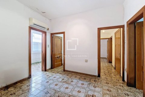 Villa de 4 dormitorios en venta en Vilanova i la Geltrú, Barcelona, Cataluña, Spain № 6415 - foto 15