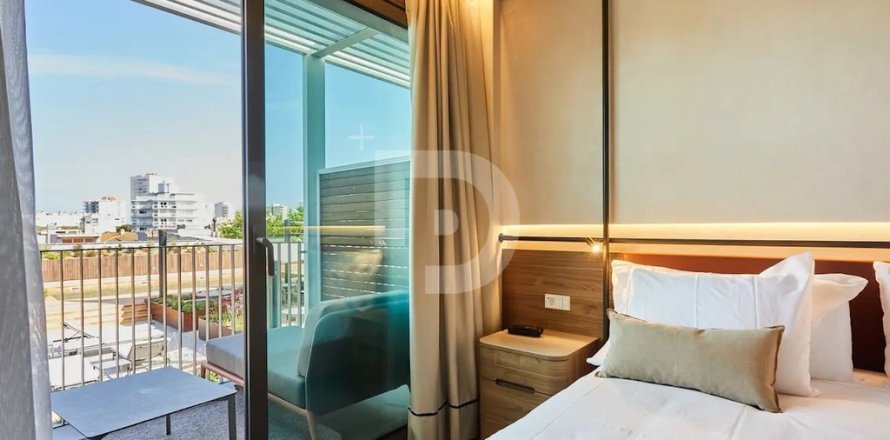 Hotel de 2914 m² en venta en Barcelona, Cataluña, Spain № 4571