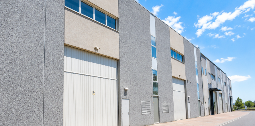 Propiedad comercial de 1500 m² en venta en Barcelona, Cataluña, Spain № 8292