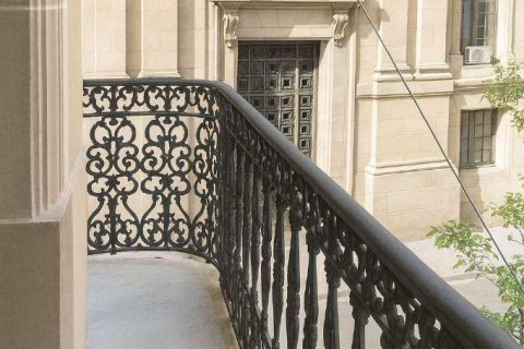 Apartamento de 9 dormitorios en venta en Barcelona, Cataluña, Spain № 8291 - foto 2