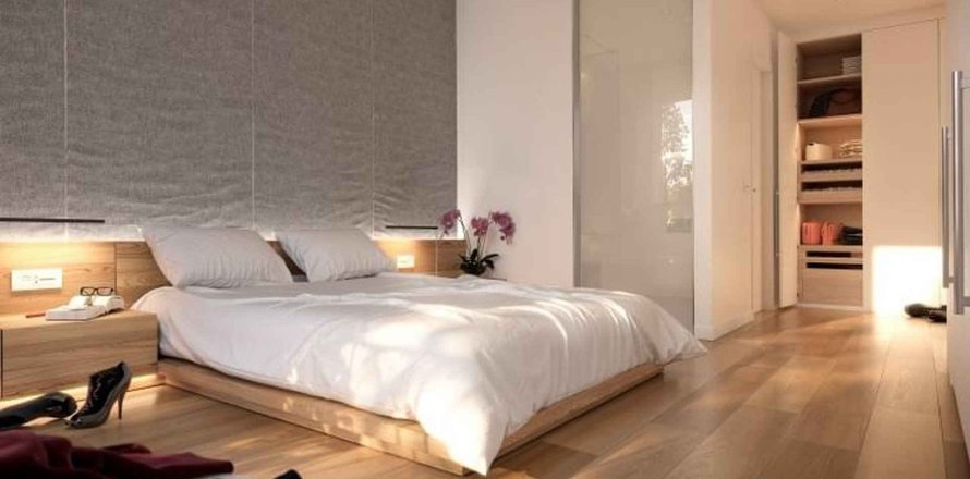 Apartamento de 2 dormitorios en venta en Enrique Granados Barcelona, Cataluña, Spain № 3419