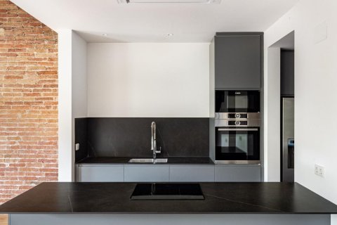 2 bedrooms apartment for sale in Trafalgar 72 Barcelona, Catalonia, Spain № 3422 - photo 6