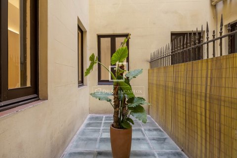 Купить квартиру в Барселона, Испания с 3 спальни, 92м², № 6367 - фото 27