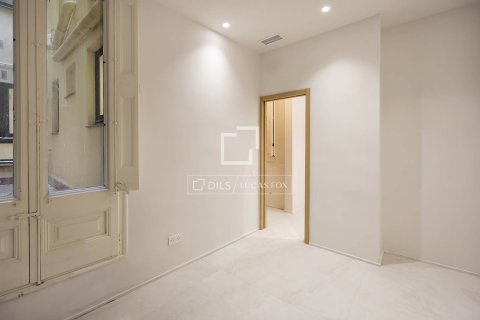 Купить квартиру в Барселона, Испания с 3 спальни, 92м², № 6367 - фото 24