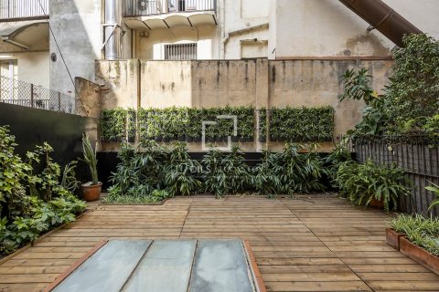 Купить квартиру в Барселона, Испания с 3 спальни, 92м², № 6367 - фото 3