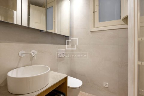 Купить квартиру в Барселона, Испания с 3 спальни, 92м², № 6367 - фото 14