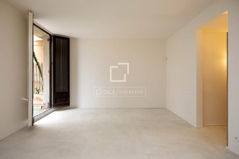 Купить квартиру в Барселона, Испания с 3 спальни, 92м², № 6367 - фото 5