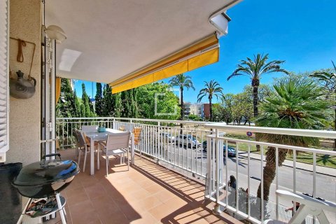 Apartamento de 3 dormitorios en venta en Vilanova i la Geltrú, Barcelona, Cataluña, Spain № 7253