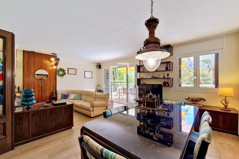 Купить квартиру в Виланова-и-ла-Желтру, Испания с 3 спальни, 93м², № 7253 - фото 29