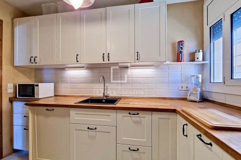 Купить квартиру в Виланова-и-ла-Желтру, Испания с 3 спальни, 93м², № 7253 - фото 6