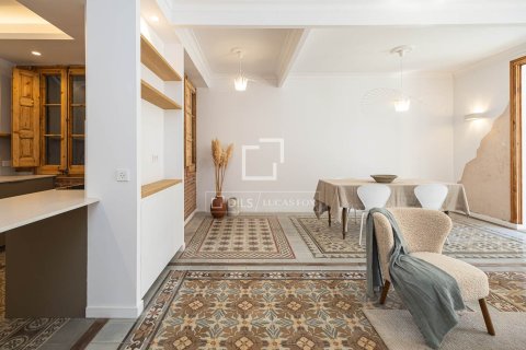 Apartamento de 3 dormitorios en venta en Barcelona, Cataluña, Spain № 7255 - foto 29
