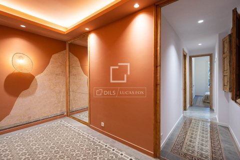Apartamento de 3 dormitorios en venta en Barcelona, Cataluña, Spain № 7255 - foto 10