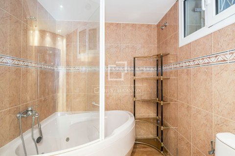 3 bedrooms apartment for sale in Castelldefels, Barcelona, Catalonia, Spain № 7251 - photo 8