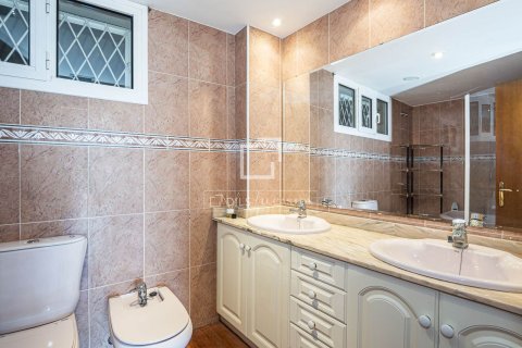 3 bedrooms apartment for sale in Castelldefels, Barcelona, Catalonia, Spain № 7251 - photo 5