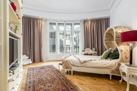 5 bedrooms apartment for sale in Barcelona, Catalonia, Spain № 7252 - photo 3
