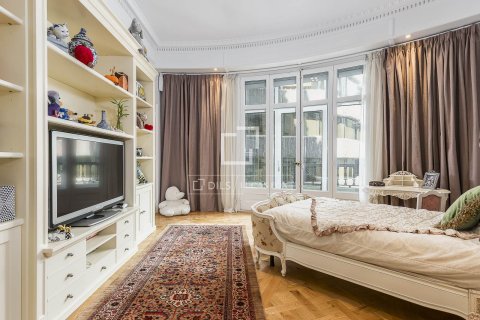 5 bedrooms apartment for sale in Barcelona, Catalonia, Spain № 7252 - photo 2
