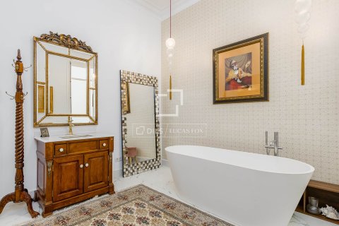 5 bedrooms apartment for sale in Barcelona, Catalonia, Spain № 7252 - photo 5